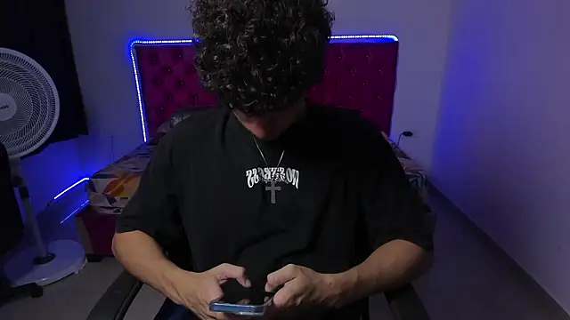 Snapshot of jean_burns chatting on 02-19-26, 08:05 jean burns online show from 02-19-26, 08:05