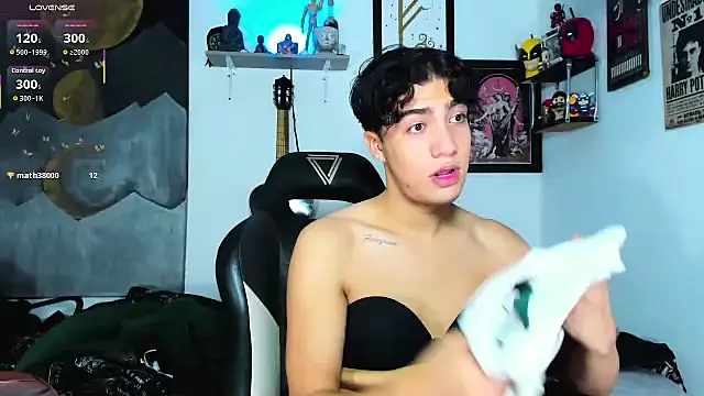 cinnamon girlts online show from 01-07-26, 09:17