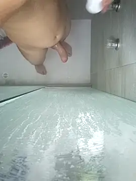 Snapshot of andreslo2026 chatting on 02-22-26, 10:30 andreslo2026 online show from 02-22-26, 10:30