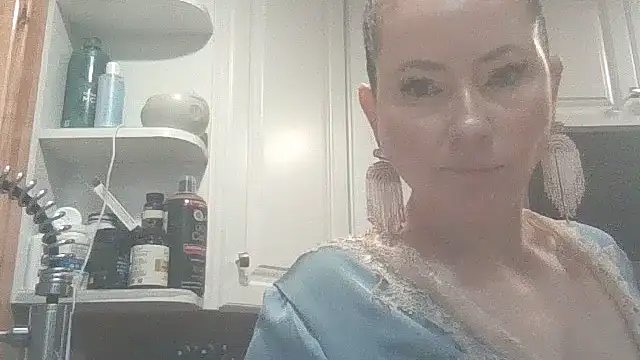 Snapshot of Felarune chatting on 02-25-26, 05:17 Felarune online show from 02-25-26, 05:17