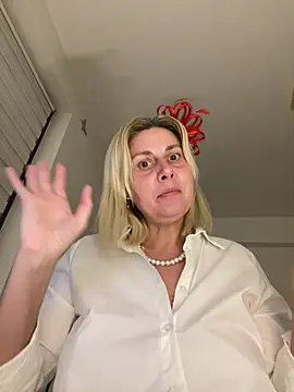 Amelia9798 online show from 01-17-26, 08:45