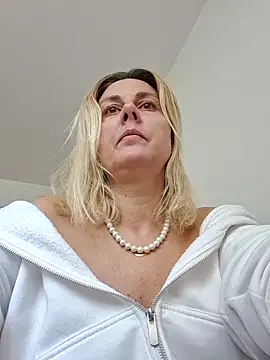 Amelia9798 online show from 02-27-26, 07:30