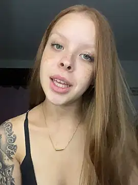 Snapshot of Piaaa3 chatting on 02-05-26, 05:45 Piaaa3 online show from 02-05-26, 05:45