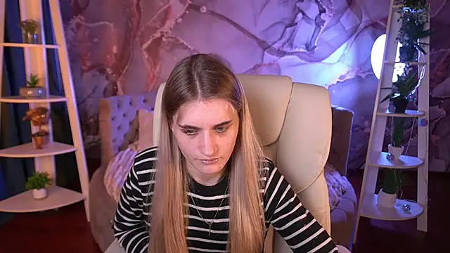 DiamondNina online show from 03-22-26, 08:12