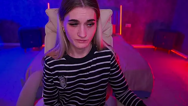 DiamondNina online show from 04-16-26, 08:09