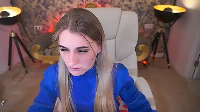 DiamondNina online show from 04-21-26, 07:06