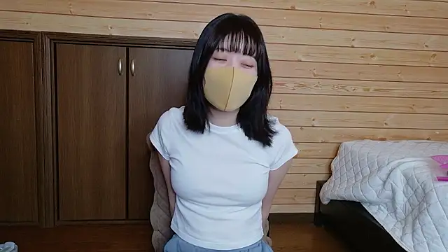 minami room online show from 06-04-26, 05:35