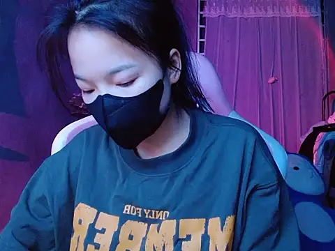 -Tamy- online show from 03-20-26, 02:44