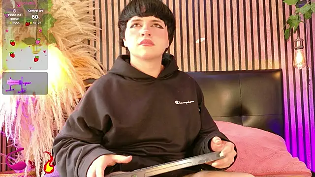 Hiddenhotcake online show from 03-12-26, 06:58