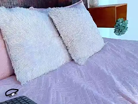 Angel saez1 online show from 01-15-26, 07:06