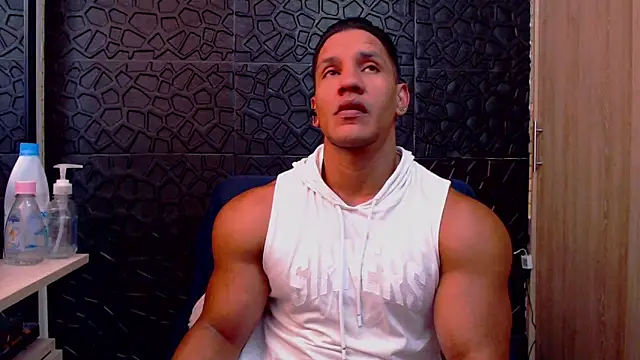 viktor herrera online show from 02-16-26, 03:19