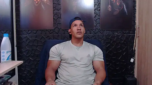 viktor herrera online show from 03-24-26, 06:13