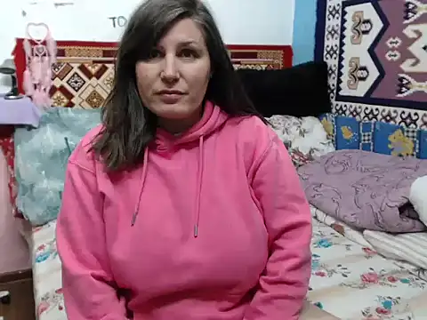 Adelinemilf online show from 01-19-26, 08:18