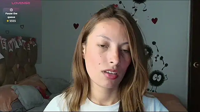 Snapshot of Sweet_moon_v_ chatting on 02-20-26, 12:07 Sweet moon v online show from 02-20-26, 12:07