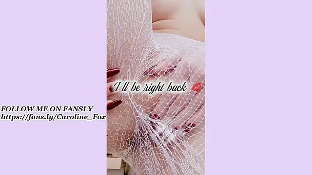 Snapshot of Caroline_F0x chatting on 01-16-26, 06:01 Caroline F0x online show from 01-16-26, 06:01