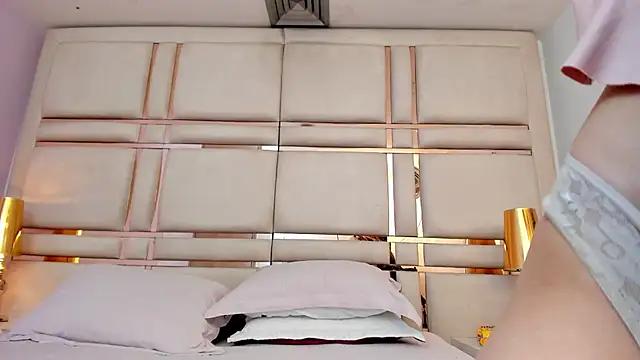 VictoriaGarret online show from 03-15-26, 01:28