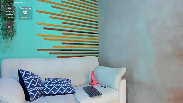 Jade oz  online show from 01-16-26, 01:53