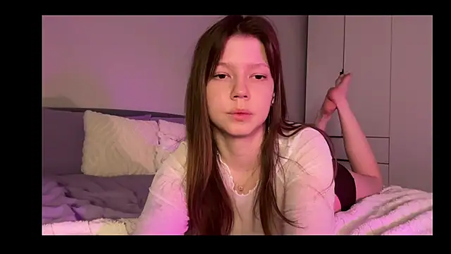 karalinhks online show from 03-11-26, 09:54