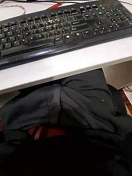 Snapshot of rohit16770 chatting on 01-12-26, 11:59 rohit16770 online show from 01-12-26, 11:59