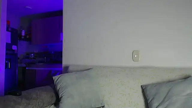 samanta xi online show from 03-28-26, 04:34