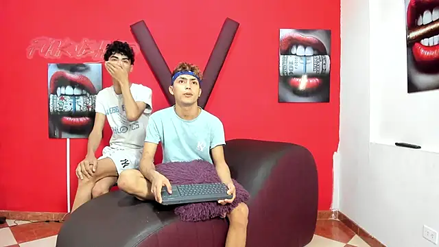 AVENGER BOYS2026 online show from 04-07-26, 07:09