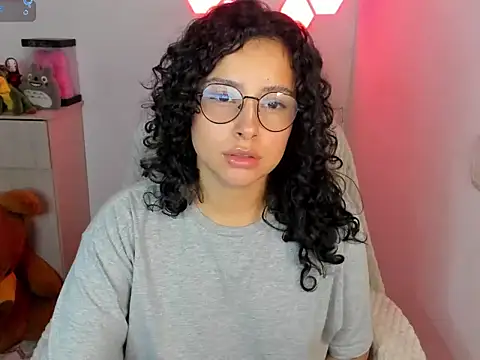 emillyaqua online show from 01-06-26, 12:14