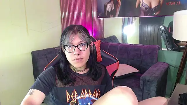 Snapshot of lilith_ayanami chatting on 05-04-26, 11:28 lilith ayanami online show from 05-04-26, 11:28