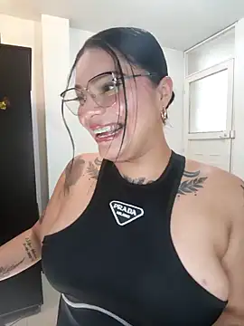 Snapshot of brenda_palacio chatting on 02-17-26, 07:20 brenda palacio online show from 02-17-26, 07:20