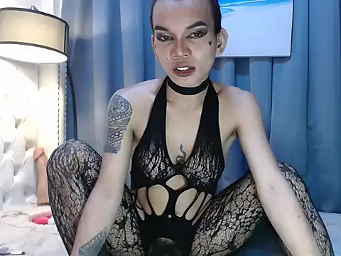 Snapshot of hungry_cock22 chatting on 05-25-26, 11:27 hungry cock22 online show from 05-25-26, 11:27