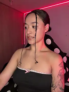 crystal dlun online show from 03-28-26, 07:35