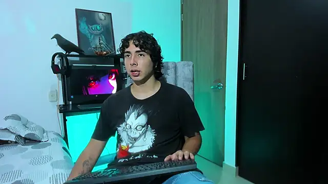 Keisuke Baji  online show from 01-10-26, 03:14