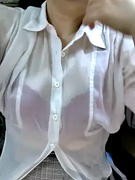 Snapshot of Arica_sexykiss chatting on 05-01-26, 08:57 Arica sexykiss online show from 05-01-26, 08:57