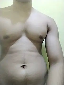 Snapshot of desiBig_dick chatting on 06-21-26, 03:36 desiBig dick online show from 06-21-26, 03:36
