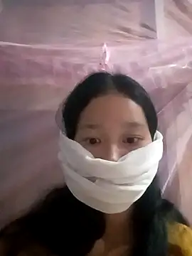 Snapshot of Jarna_c chatting on 03-03-26, 03:18 Jarna c online show from 03-03-26, 03:18