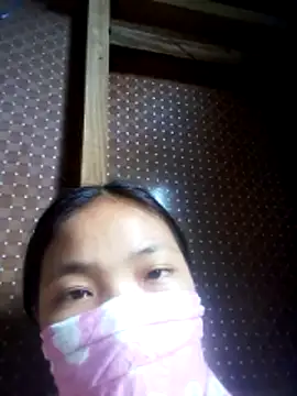 Snapshot of Jarna_c chatting on 06-18-26, 06:57 Jarna c online show from 06-18-26, 06:57