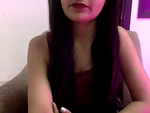 sweet riyaaa online show from 03-19-26, 05:33