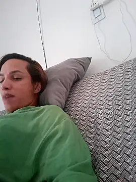 ofjuliaa online show from 02-22-26, 08:40