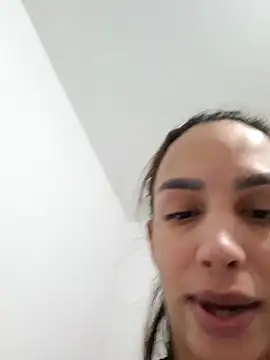 ofjuliaa online show from 02-24-26, 07:45