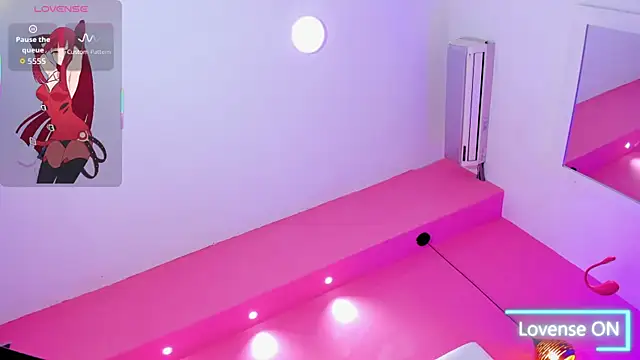 mia collinsss online show from 01-07-26, 08:55