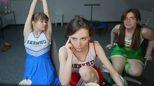 Orly flame online show from 02-12-26, 03:51