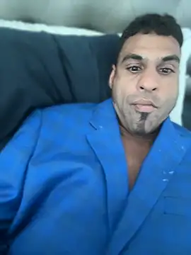 Snapshot of ZF-Athlete chatting on 06-07-26, 02:43 ZF-Athlete online show from 06-07-26, 02:43