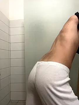 petiteyanel online show from 01-06-26, 07:50