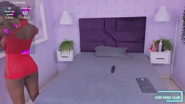 Yasminbrattz online show from 03-18-26, 11:46