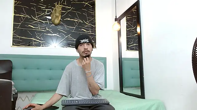 Juan-Jose69 online show from 01-18-26, 03:43