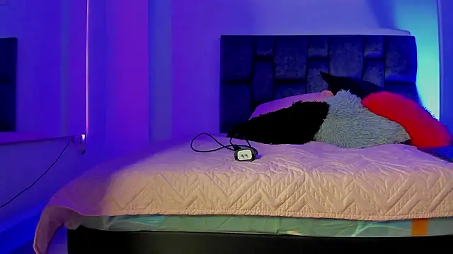 Liamsubtle01 online show from 02-04-26, 11:16