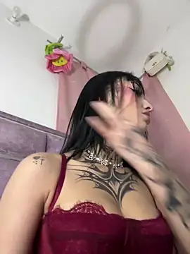 dulce-katt online show from 03-18-26, 03:20