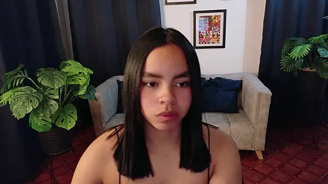 SofiaMante  online show from 03-04-26, 09:10