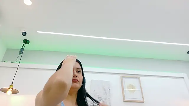 AlmaRose  online show from 02-09-26, 12:09