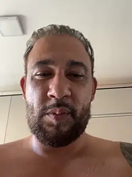 fabbronxer online show from 02-11-26, 07:41