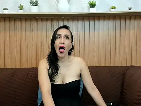 Riley Reid Milf online show from 05-13-26, 12:46